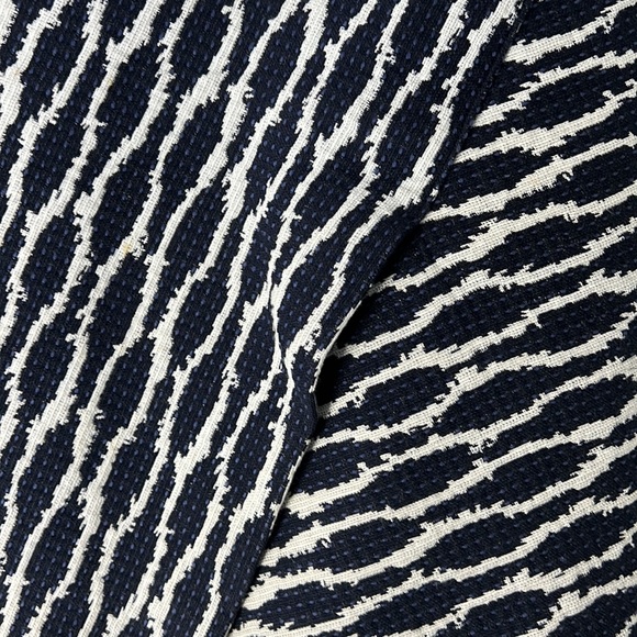 Ann Taylor Loft mini skirt - Picture 2 of 4